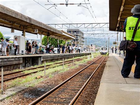 肥後大津駅に乗り入れる南阿蘇鉄道