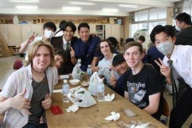 ～翔陽高校でペンダントづくり～の画像