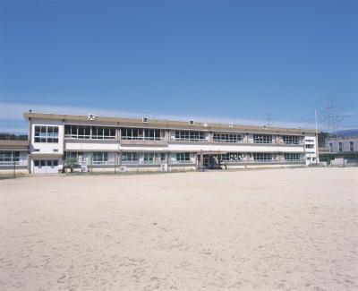 大津東小学校の画像