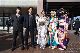 会場にいた新成人の画像3