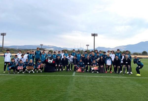 北海道コンサドーレ札幌チーム