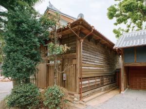 附小屋の外観