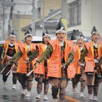 子どもたちの武者行列
