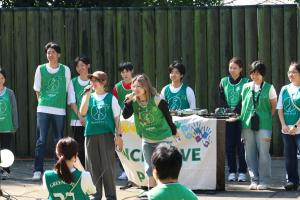 青楓館高等学院の学生と有志で開会宣言を行った