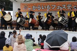 イベントステージの和太鼓j