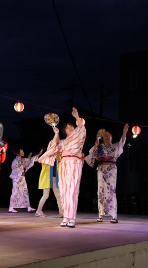総踊りの様子