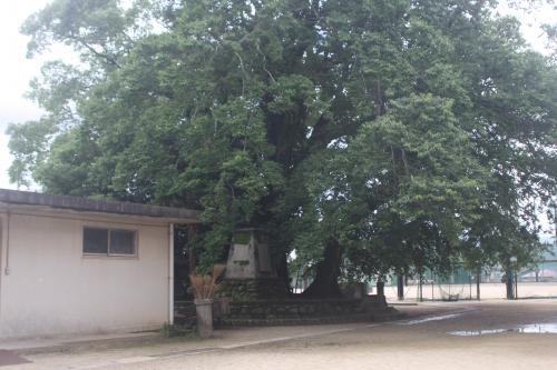 山伏塚