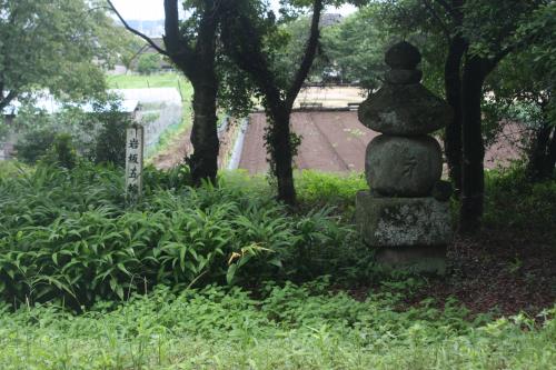 岩坂五輪塔