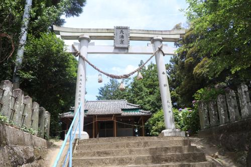 錦野菅原神社