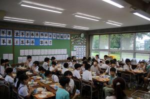 一緒に給食