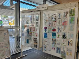 はがきアート展示の様子